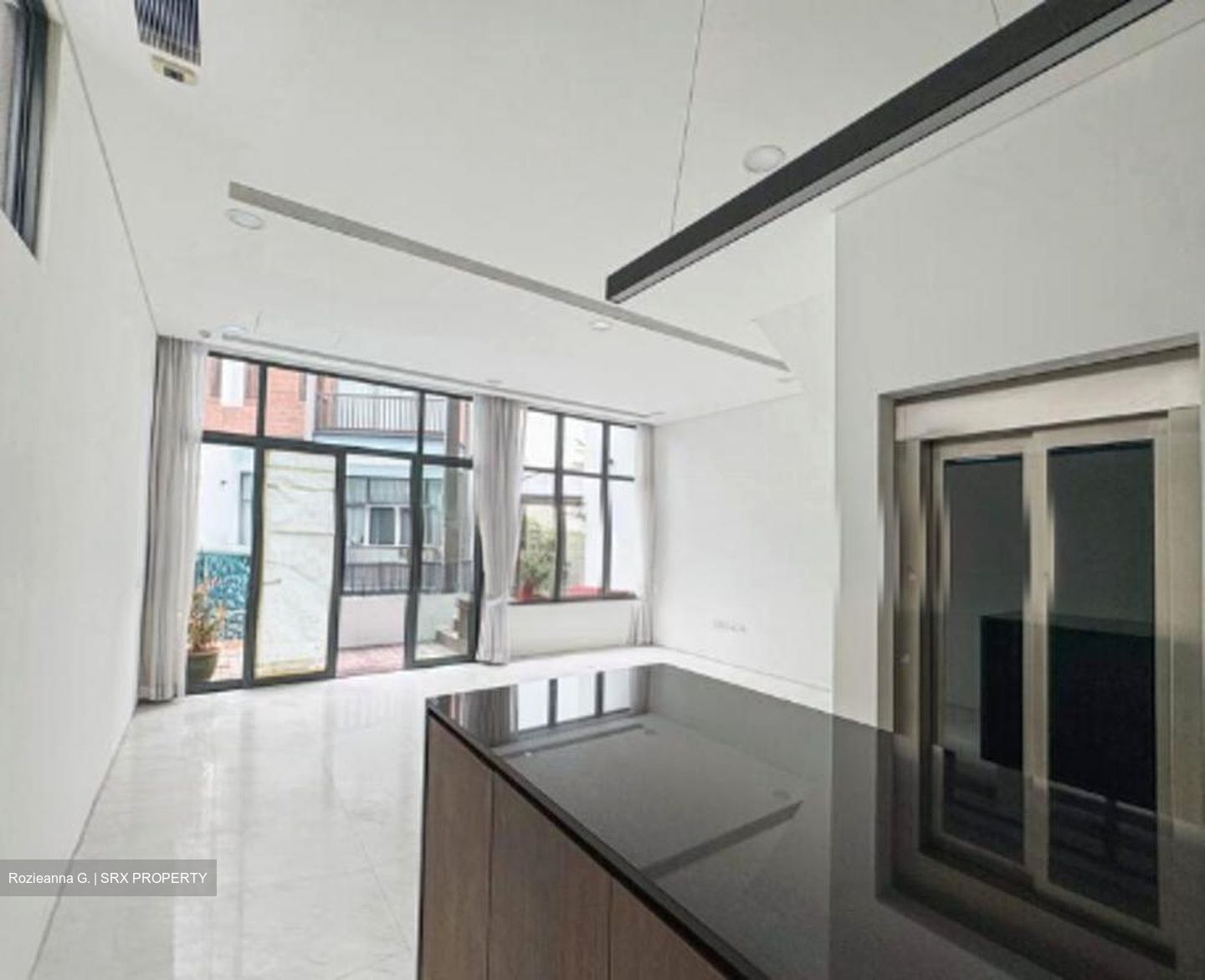 Shamrock Park (D10), Terrace #500355341